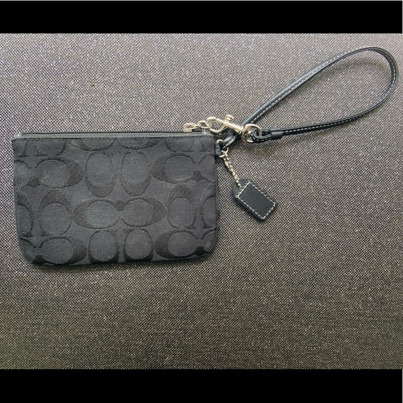 Coach Corner Zip Wristlet - Picture 6 of 9